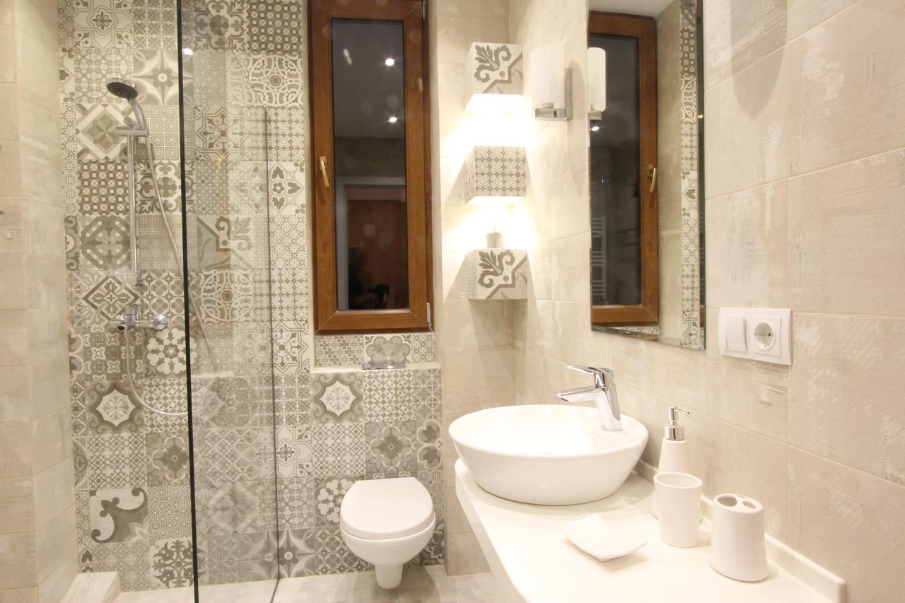 New Apartment In Old Tbilisi ภายนอก รูปภาพ