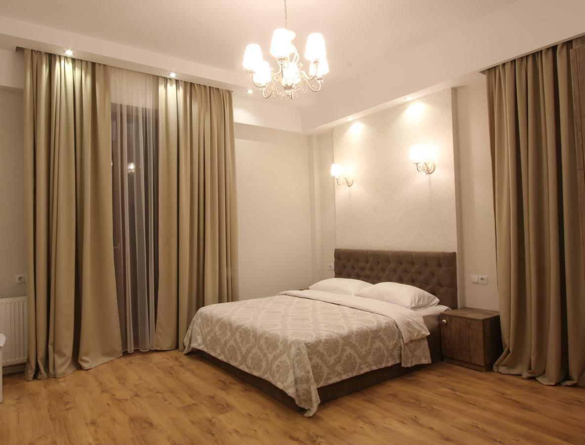 New Apartment In Old Tbilisi ภายนอก รูปภาพ