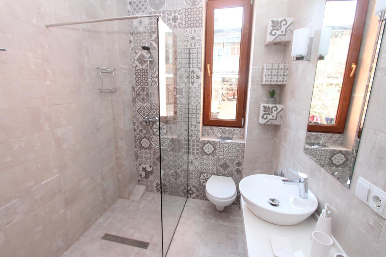 New Apartment In Old Tbilisi ภายนอก รูปภาพ