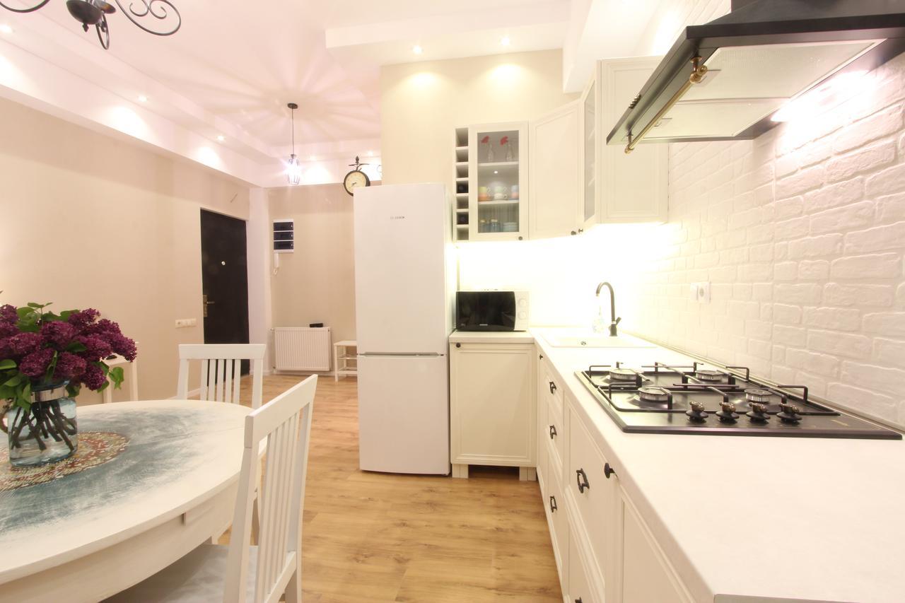New Apartment In Old Tbilisi ภายนอก รูปภาพ